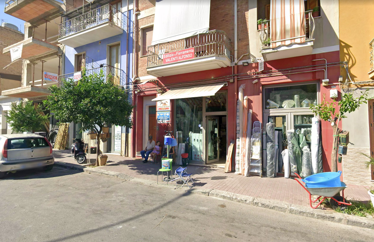 Rivendita Leocata Mangimi a Niscemi – Edilizia e Ferramenta di Valenti Alfonso